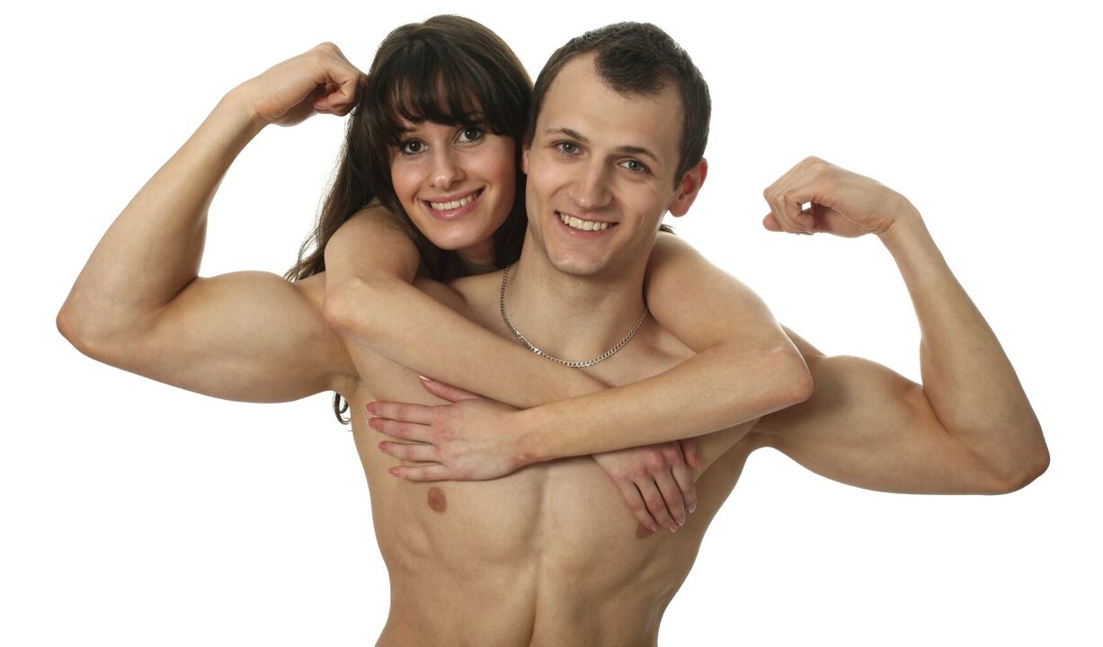 mulher com homem com aumento de pênis